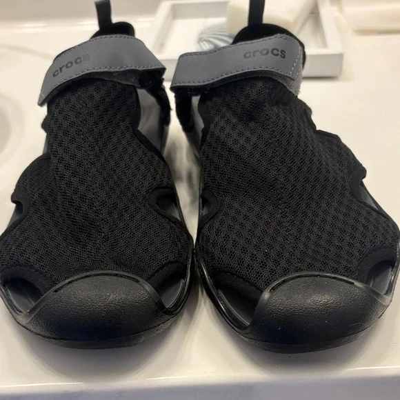 CROCS Women’s Swift Water Mesh Sandals - Picture 3 of 11